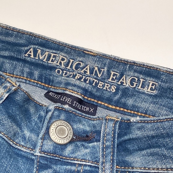 Jean Shorts Ripped w/ Crochet Detail Size 0 - American Eagle Outfitters - Picture 2 of 6